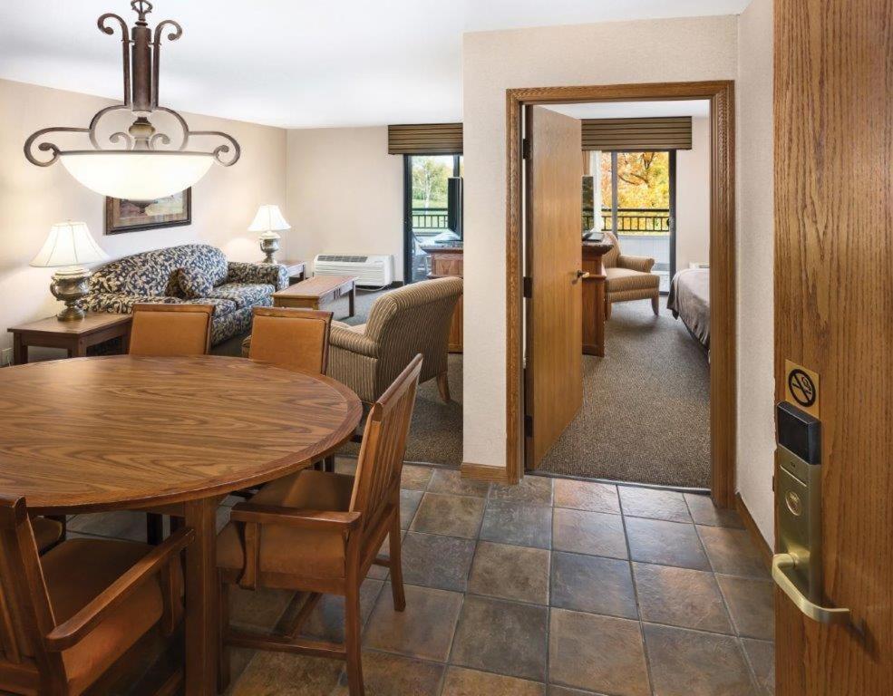 Arrowwood Resort Hotel And Conference Center - Alexandria Luaran gambar
